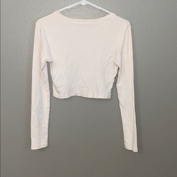 Crop white tee - Picture 2 of 2